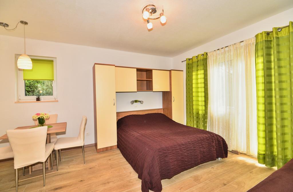 Apartments Sonja Tučepi Екстериор снимка