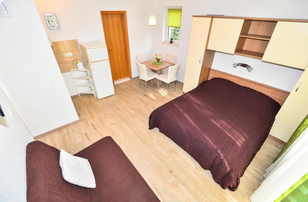Apartments Sonja Tučepi Екстериор снимка