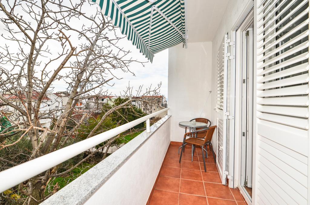 Apartments Sonja Tučepi Екстериор снимка